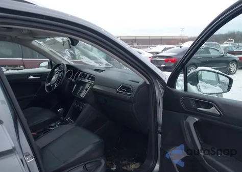 2018 Volkswagen Tiguan 2.0T Se/2.0T Sel из США, поврежденный, VIN 3VV2B7AX9JM031562